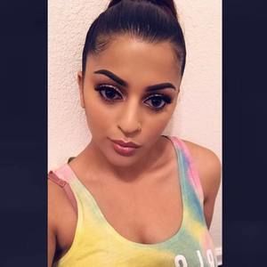 Meet your Posher, Faith